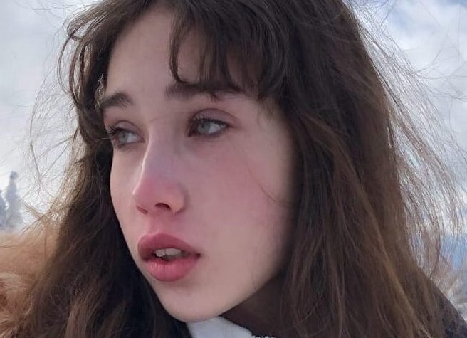 «Я знала, что от этого умирают, но мне казалось, что меня это не коснётся»: 3 истории людей, чуть не погибших из-за анорексии